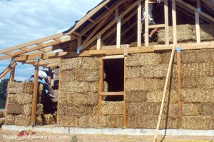 straw-bale-house-walls11